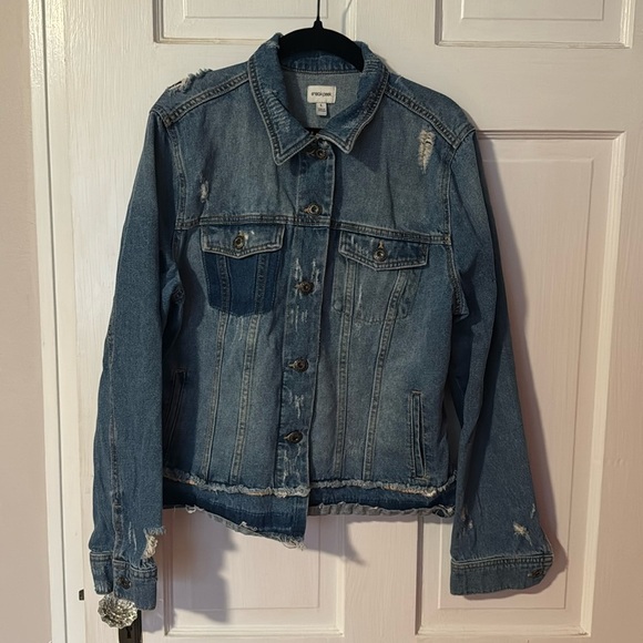 Sneak Peek Women's Large Distressed Jean Denim Jacket Blue - Picture 1 of 11